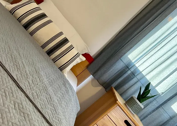 No9 Sea View & Bbq Flat דירה *